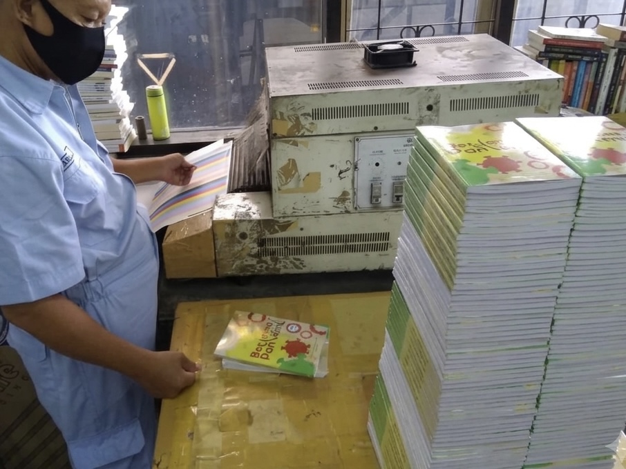 Hasil cetak buku Pena Nusantara